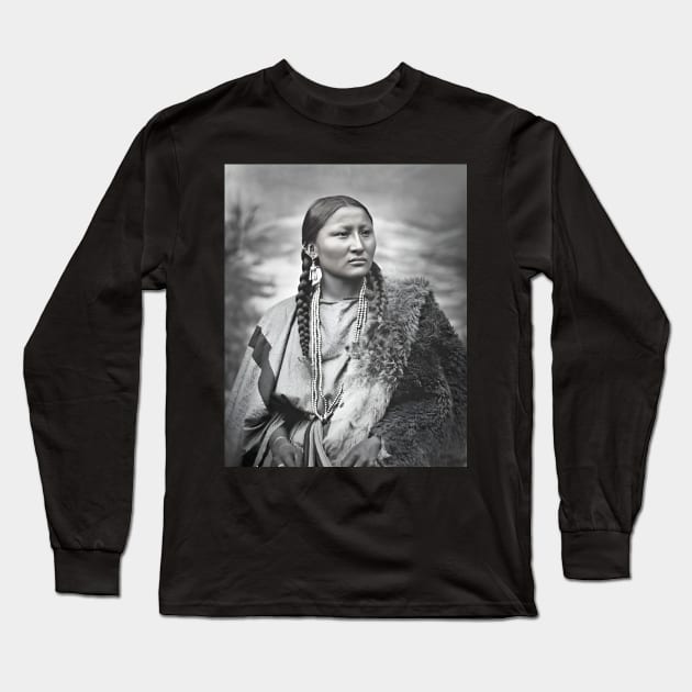 Native American woman war chief Long Sleeve T-Shirt by ai1art